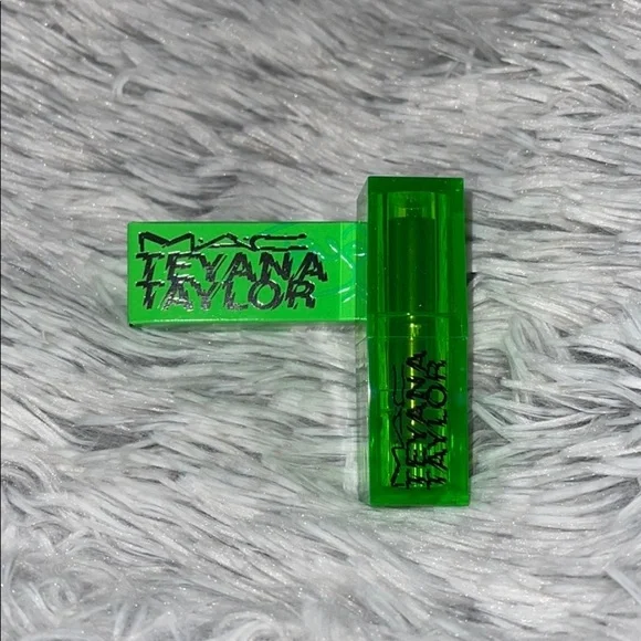 MAC Cosmetics Teyana Taylor lipstick I have a man - Picture 2 of 14